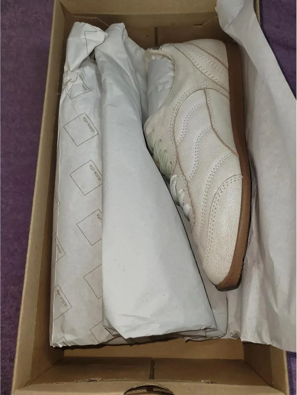 Dolce Vita Women’s Laini Off Whitecrackled Leather Sz 7.5 Med NWBox MSRP $140